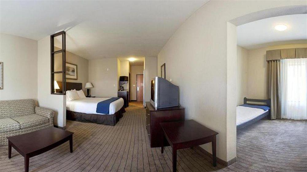 Holiday Inn Express Hotel & Suites Austell Powder Springs By Ihg Eksteriør billede