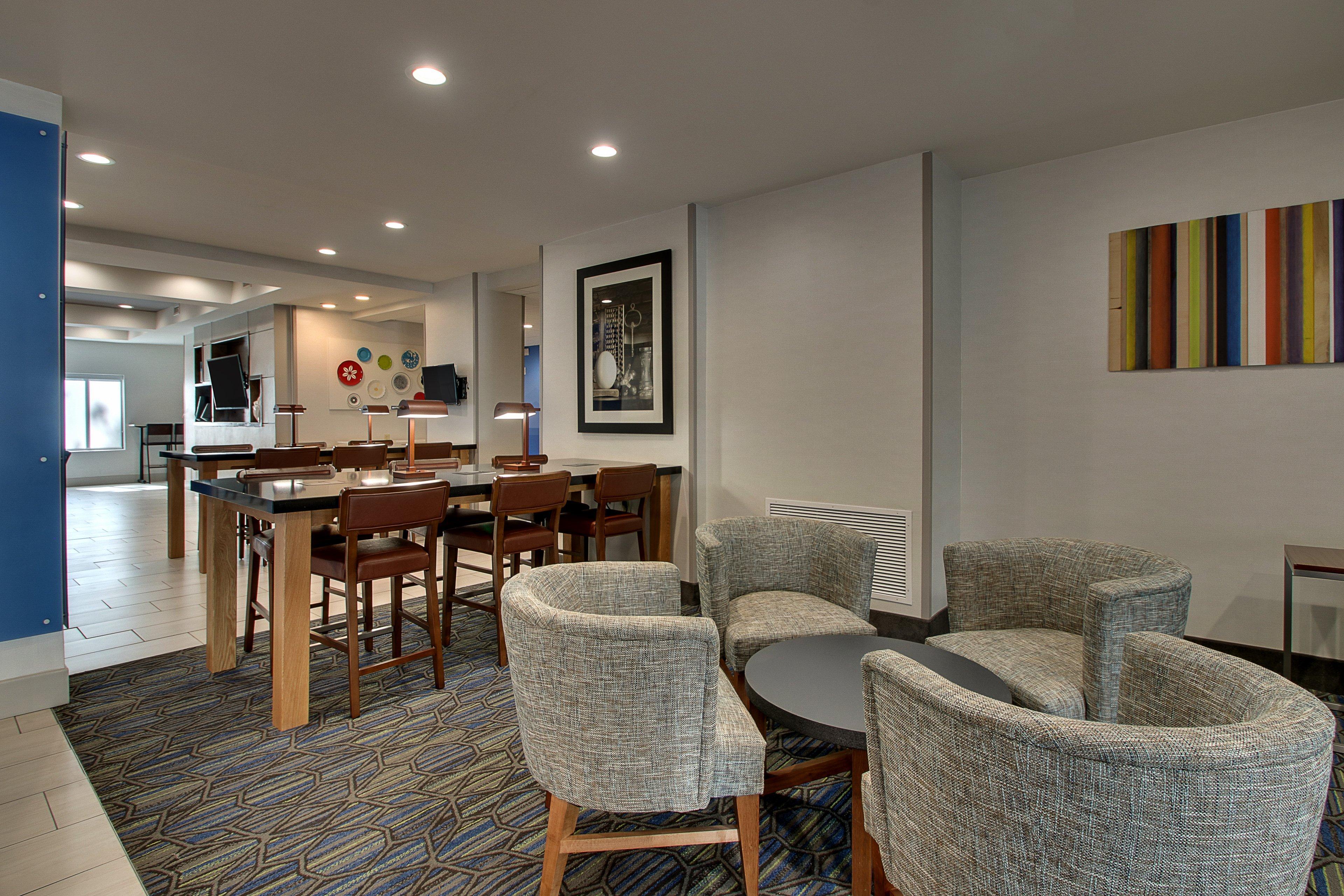 Holiday Inn Express Hotel & Suites Austell Powder Springs By Ihg Eksteriør billede