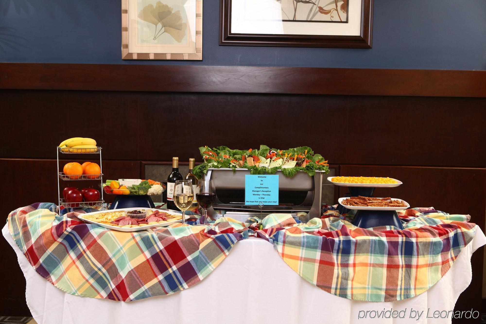 Holiday Inn Express Hotel & Suites Austell Powder Springs By Ihg Eksteriør billede